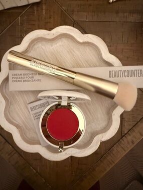BeautyCounter Goji Blush + Bronzer Brush Bundle NIB | Clean Beauty Duo